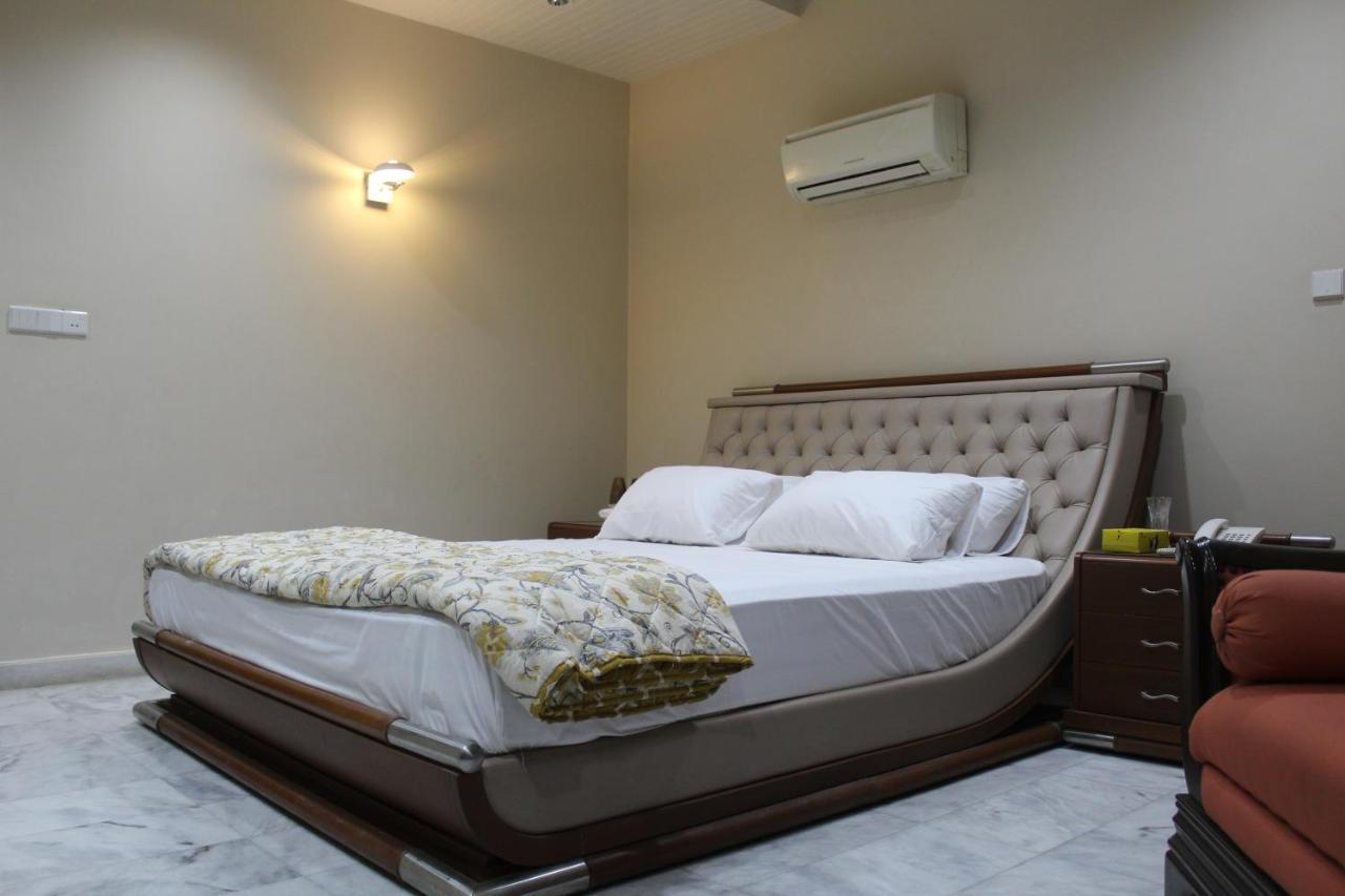 Hotel State Residency Bahawalpur Exterior photo